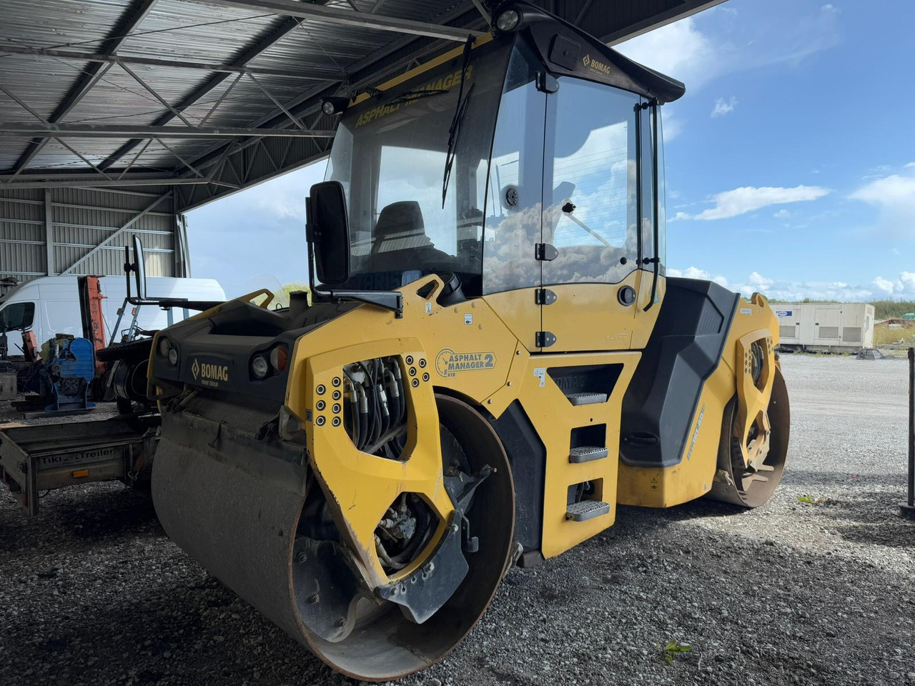 Bomag BW161 AD-5 - Cestovni valjak: slika  Bomag BW161 AD-5 - Cestovni valjak Bomag BW161 AD-5 - Cestovni valjak: slika  Bomag BW161 AD-5 - Cestovni valjak