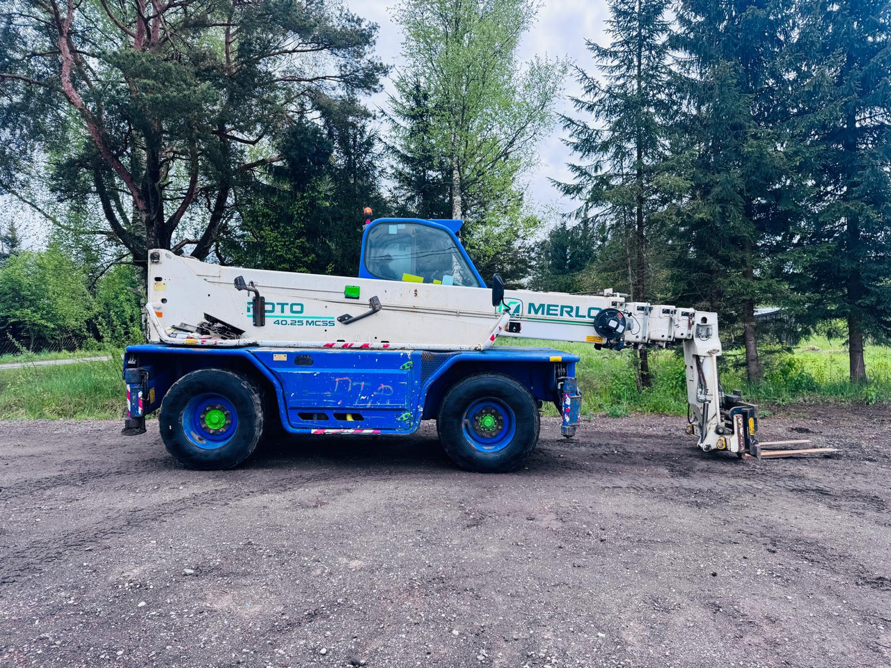 Merlo Roto 40.25 MCSS - Teleskopski rukovatelj: slika Merlo Roto 40.25 MCSS - Teleskopski rukovatelj Merlo Roto 40.25 MCSS - Teleskopski rukovatelj: slika Merlo Roto 40.25 MCSS - Teleskopski rukovatelj