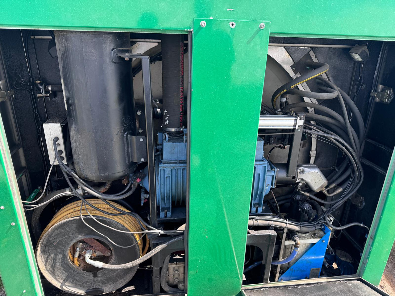 Zakup  SCANIA P114 SCANIA P114: slika Zakup  SCANIA P114 SCANIA P114