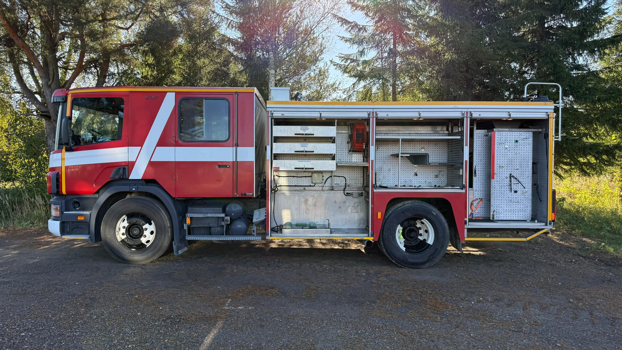 SCANIA P94 - Vatrogasno vozilo: slika  SCANIA P94 - Vatrogasno vozilo SCANIA P94 - Vatrogasno vozilo: slika  SCANIA P94 - Vatrogasno vozilo