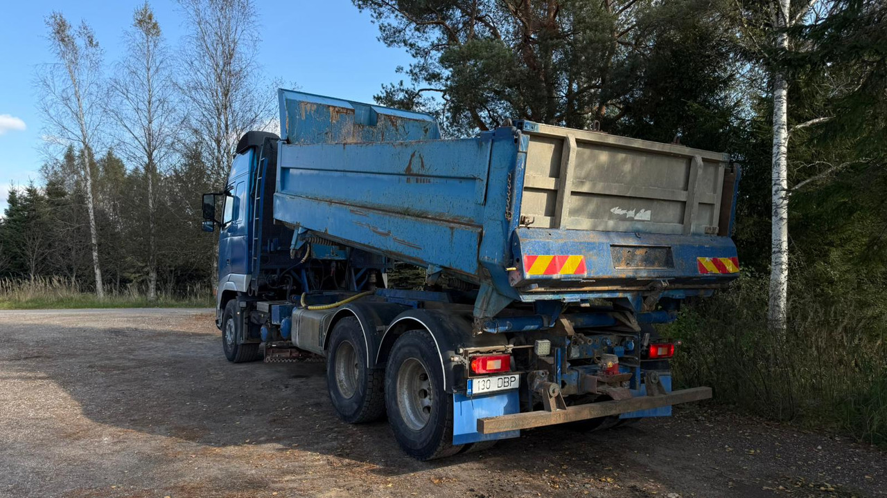 VOLVO FH12 - Kiper: slika VOLVO FH12 - Kiper VOLVO FH12 - Kiper: slika VOLVO FH12 - Kiper