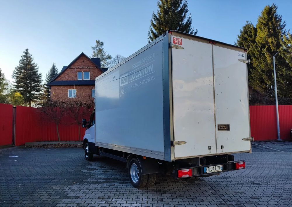 Iveco DAILY 35C13 Kurierka - Dostavno vozilo sa zatvorenim sandukom: slika Iveco DAILY 35C13 Kurierka - Dostavno vozilo sa zatvorenim sandukom Iveco DAILY 35C13 Kurierka - Dostavno vozilo sa zatvorenim sandukom: slika Iveco DAILY 35C13 Kurierka - Dostavno vozilo sa zatvorenim sandukom