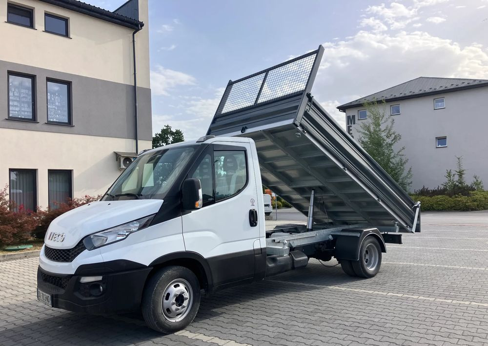 Iveco Iveco daily 35C13 wywrotka solidny kiper - Mali kamion kiper: slika  Iveco Iveco daily 35C13 wywrotka solidny kiper - Mali kamion kiper Iveco Iveco daily 35C13 wywrotka solidny kiper - Mali kamion kiper: slika  Iveco Iveco daily 35C13 wywrotka solidny kiper - Mali kamion kiper