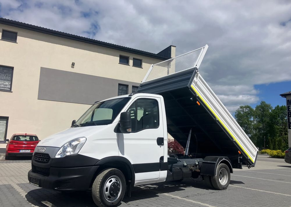 Iveco Iveco daily 35C13 wywrotka solidny kiper - Mali kamion kiper: slika Iveco Iveco daily 35C13 wywrotka solidny kiper - Mali kamion kiper Iveco Iveco daily 35C13 wywrotka solidny kiper - Mali kamion kiper: slika Iveco Iveco daily 35C13 wywrotka solidny kiper - Mali kamion kiper