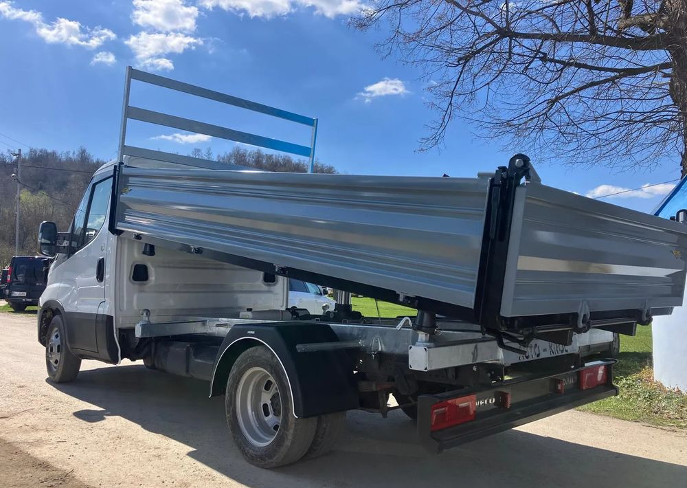 Iveco Iveco daily 35C14 wywrotka solidny kiper - Mali kamion kiper: slika Iveco Iveco daily 35C14 wywrotka solidny kiper - Mali kamion kiper Iveco Iveco daily 35C14 wywrotka solidny kiper - Mali kamion kiper: slika Iveco Iveco daily 35C14 wywrotka solidny kiper - Mali kamion kiper
