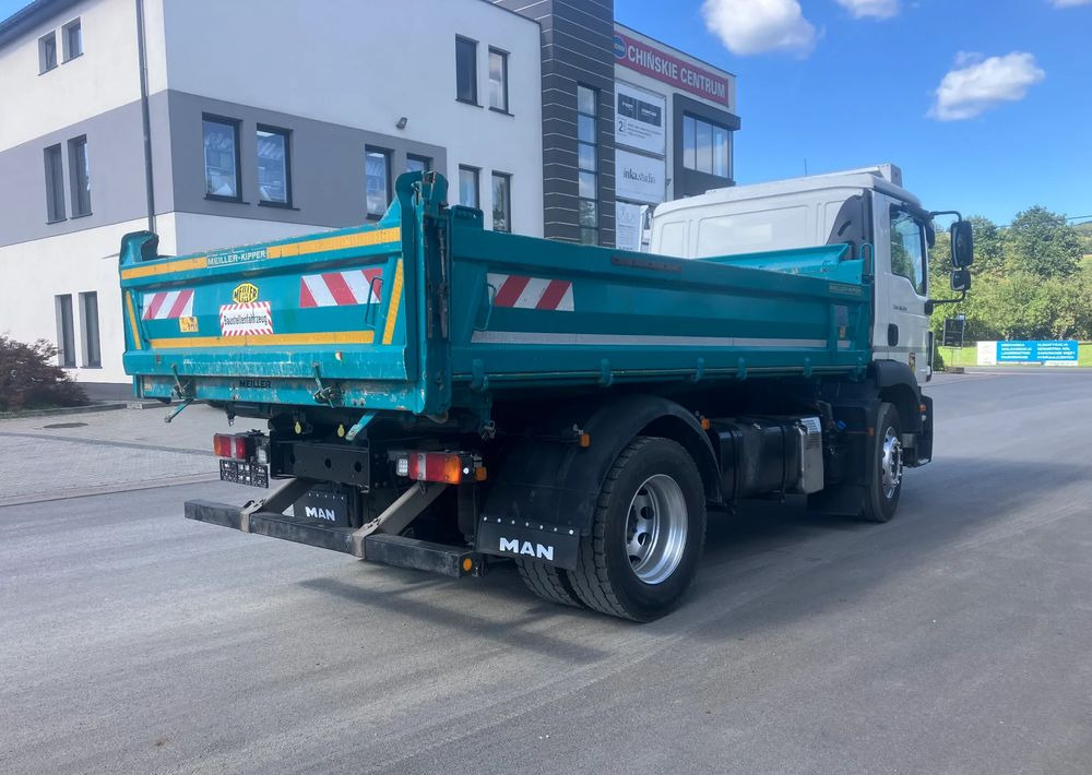 MAN MAN TGM 18.290 kiper MEILLER wywrotka blokada mostu - Kiper: slika MAN MAN TGM 18.290 kiper MEILLER wywrotka blokada mostu - Kiper MAN MAN TGM 18.290 kiper MEILLER wywrotka blokada mostu - Kiper: slika MAN MAN TGM 18.290 kiper MEILLER wywrotka blokada mostu - Kiper