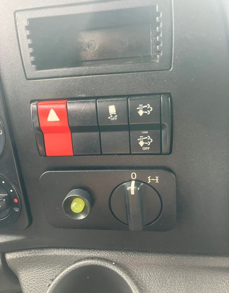 Kiper Mercedes-Benz Atego kiper wywrotka blokada mostu: slika Kiper Mercedes-Benz Atego kiper wywrotka blokada mostu