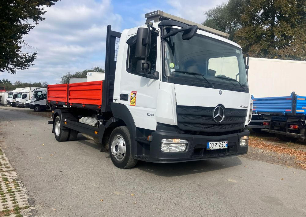 Mercedes-Benz Atego kiper wywrotka blokada mostu - Kiper: slika Mercedes-Benz Atego kiper wywrotka blokada mostu - Kiper Mercedes-Benz Atego kiper wywrotka blokada mostu - Kiper: slika Mercedes-Benz Atego kiper wywrotka blokada mostu - Kiper