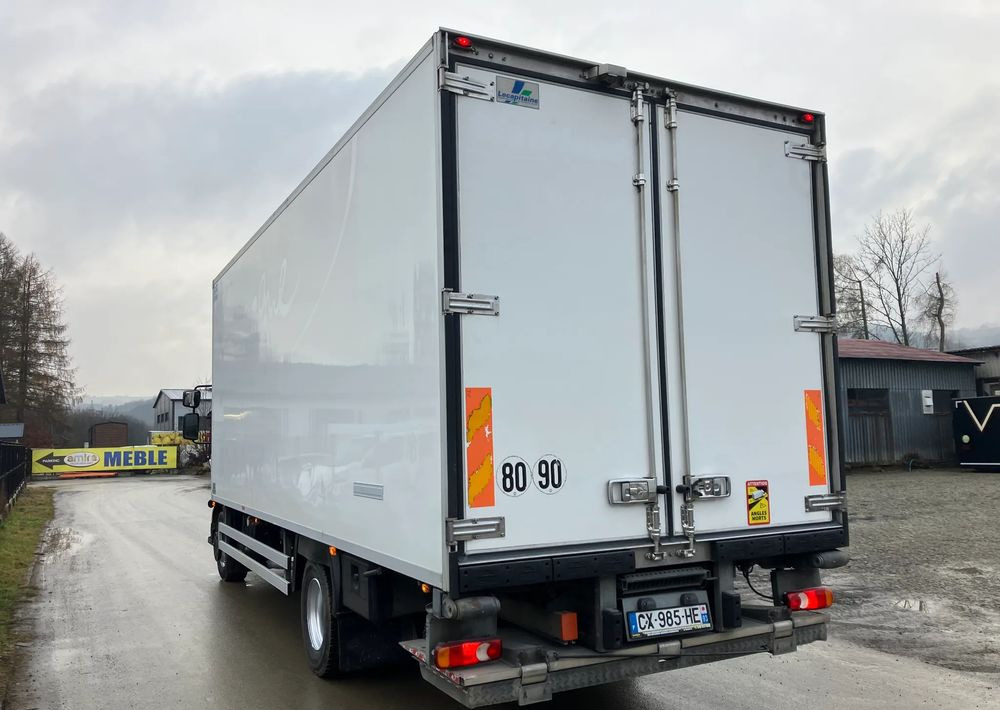 Renault Renault Midlum 220chłodnia izoterma - Kamion hladnjača: slika Renault Renault Midlum 220chłodnia izoterma - Kamion hladnjača Renault Renault Midlum 220chłodnia izoterma - Kamion hladnjača: slika Renault Renault Midlum 220chłodnia izoterma - Kamion hladnjača