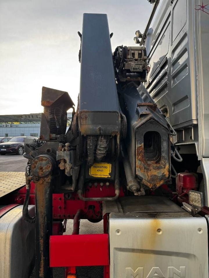MAN TGX 26.500 6X2-4LL - Kamion s kranom: slika MAN TGX 26.500 6X2-4LL - Kamion s kranom MAN TGX 26.500 6X2-4LL - Kamion s kranom: slika MAN TGX 26.500 6X2-4LL - Kamion s kranom