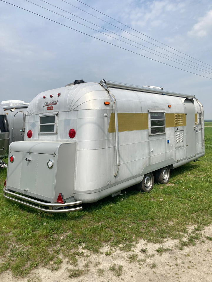 1968 Airstream Silver Streak 1968 Airstream Silver Streak – Fully Rebuilt Vintage Travel Trailer - Kamp prikolica: slika 1968 Airstream Silver Streak 1968 Airstream Silver Streak – Fully Rebuilt Vintage Travel Trailer - Kamp prikolica 1968 Airstream Silver Streak 1968 Airstream Silver Streak – Fully Rebuilt Vintage Travel Trailer - Kamp prikolica: slika 1968 Airstream Silver Streak 1968 Airstream Silver Streak – Fully Rebuilt Vintage Travel Trailer - Kamp prikolica