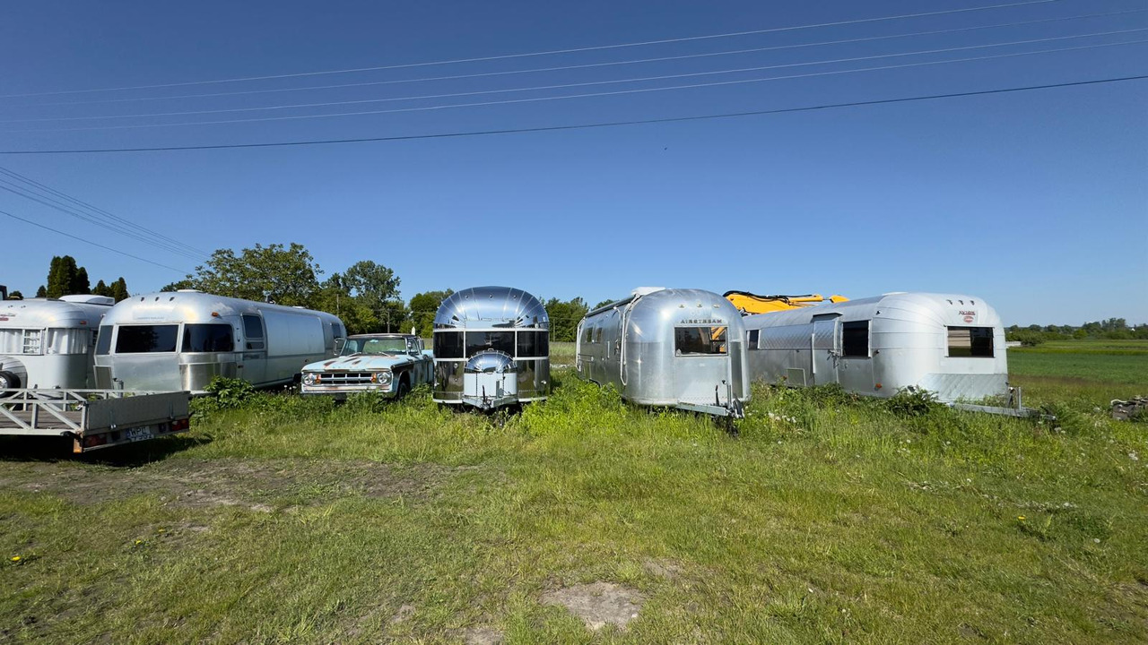 1992 Airstream Classic 1992 Airstream Classic – Fully Rebuilt Vintage Travel Trailer - Prikolica za prodaju brze hrane: slika 1992 Airstream Classic 1992 Airstream Classic – Fully Rebuilt Vintage Travel Trailer - Prikolica za prodaju brze hrane 1992 Airstream Classic 1992 Airstream Classic – Fully Rebuilt Vintage Travel Trailer - Prikolica za prodaju brze hrane: slika 1992 Airstream Classic 1992 Airstream Classic – Fully Rebuilt Vintage Travel Trailer - Prikolica za prodaju brze hrane