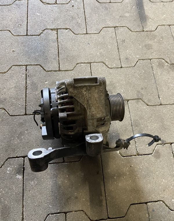 Alternator MAN TGX TGS euro 6 - Alternator za Kamion: slika Alternator MAN TGX TGS euro 6 - Alternator za Kamion Alternator MAN TGX TGS euro 6 - Alternator za Kamion: slika Alternator MAN TGX TGS euro 6 - Alternator za Kamion