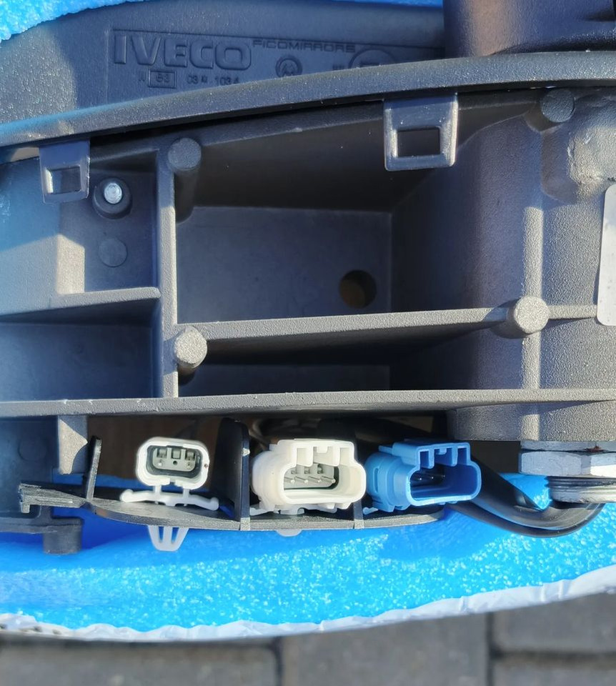 IVECO STRALIS LUSTERKO LEWE NOWE 5801765195 - Retrovizor za Kamion: slika IVECO STRALIS LUSTERKO LEWE NOWE 5801765195 - Retrovizor za Kamion IVECO STRALIS LUSTERKO LEWE NOWE 5801765195 - Retrovizor za Kamion: slika IVECO STRALIS LUSTERKO LEWE NOWE 5801765195 - Retrovizor za Kamion