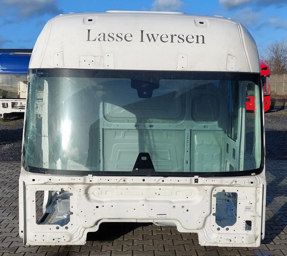 KABINA RENAULT GAMA T WYSOKA 2023R - Kabina za Kamion: slika KABINA RENAULT GAMA T WYSOKA 2023R - Kabina za Kamion KABINA RENAULT GAMA T WYSOKA 2023R - Kabina za Kamion: slika KABINA RENAULT GAMA T WYSOKA 2023R - Kabina za Kamion