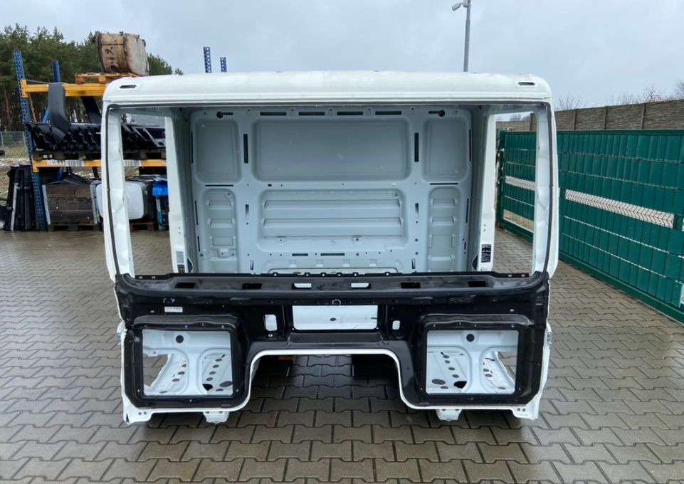 Kabina MAN TGL nowy model TGL3 2022 - Kabina za Kamion: slika Kabina MAN TGL nowy model TGL3 2022 - Kabina za Kamion Kabina MAN TGL nowy model TGL3 2022 - Kabina za Kamion: slika Kabina MAN TGL nowy model TGL3 2022 - Kabina za Kamion