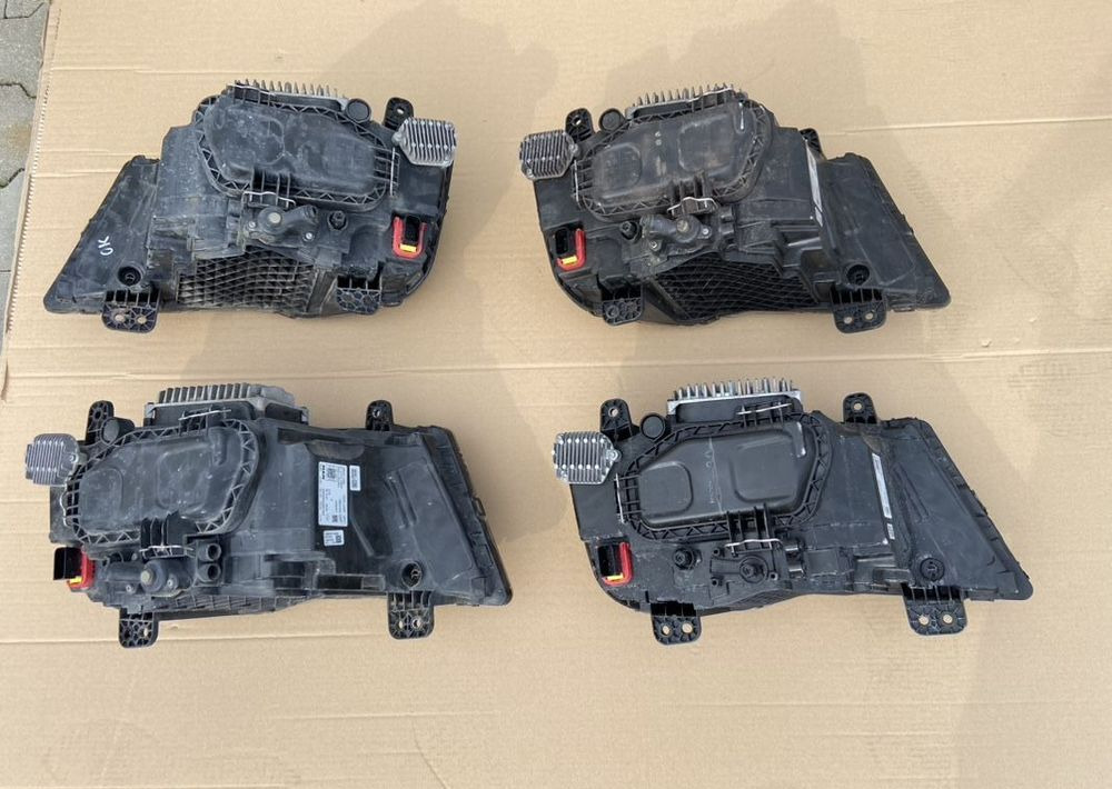 Lampa LED MAN TG3 TGX nowy model reflektor - Svjetla/ Rasvjeta za Kamion: slika Lampa LED MAN TG3 TGX nowy model reflektor - Svjetla/ Rasvjeta za Kamion Lampa LED MAN TG3 TGX nowy model reflektor - Svjetla/ Rasvjeta za Kamion: slika Lampa LED MAN TG3 TGX nowy model reflektor - Svjetla/ Rasvjeta za Kamion