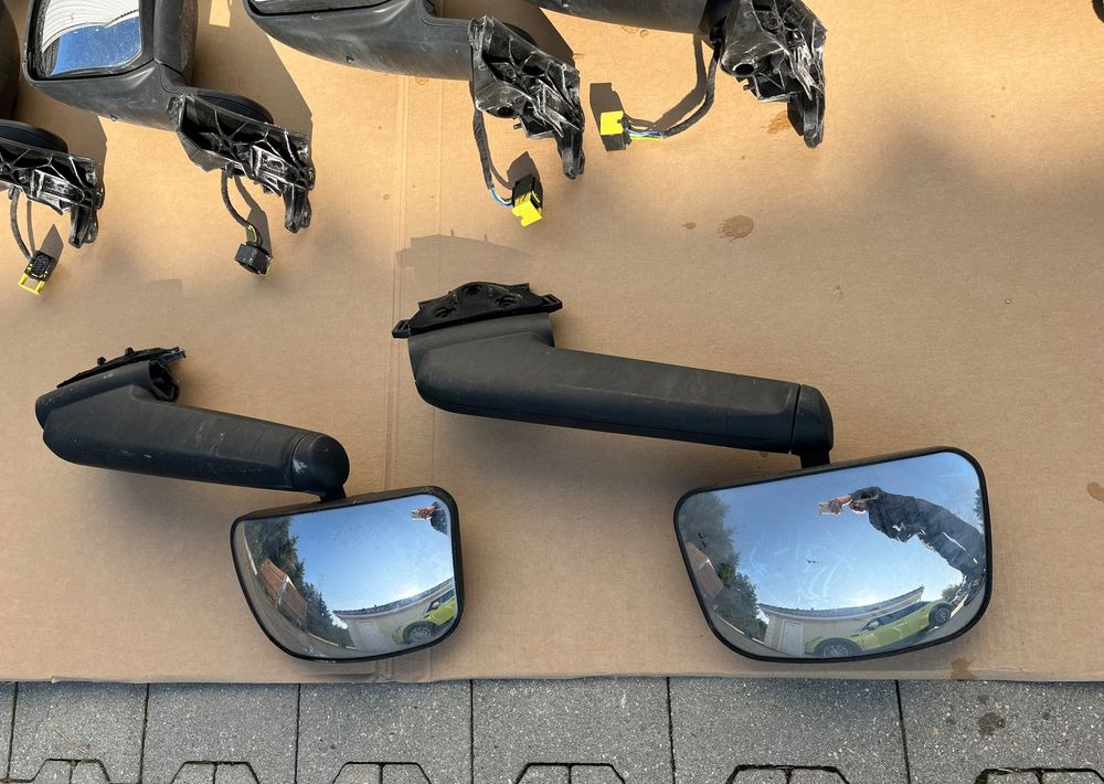 Lustro przednie DAF XG XF nowy model lusterko czołowe - Retrovizor za Kamion: slika Lustro przednie DAF XG XF nowy model lusterko czołowe - Retrovizor za Kamion Lustro przednie DAF XG XF nowy model lusterko czołowe - Retrovizor za Kamion: slika Lustro przednie DAF XG XF nowy model lusterko czołowe - Retrovizor za Kamion