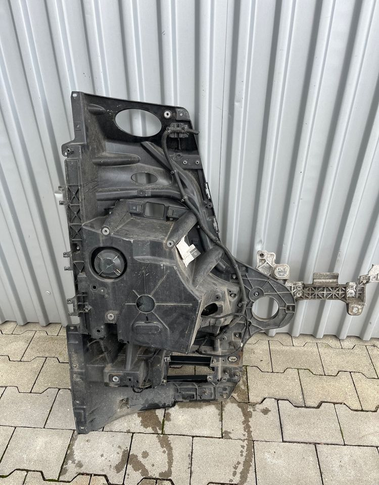 Narożnik zderzaka Mercedes Actros MP4 lampa garnek obudowa halogen - Kut branika za Kamion: slika Narożnik zderzaka Mercedes Actros MP4 lampa garnek obudowa halogen - Kut branika za Kamion Narożnik zderzaka Mercedes Actros MP4 lampa garnek obudowa halogen - Kut branika za Kamion: slika Narożnik zderzaka Mercedes Actros MP4 lampa garnek obudowa halogen - Kut branika za Kamion