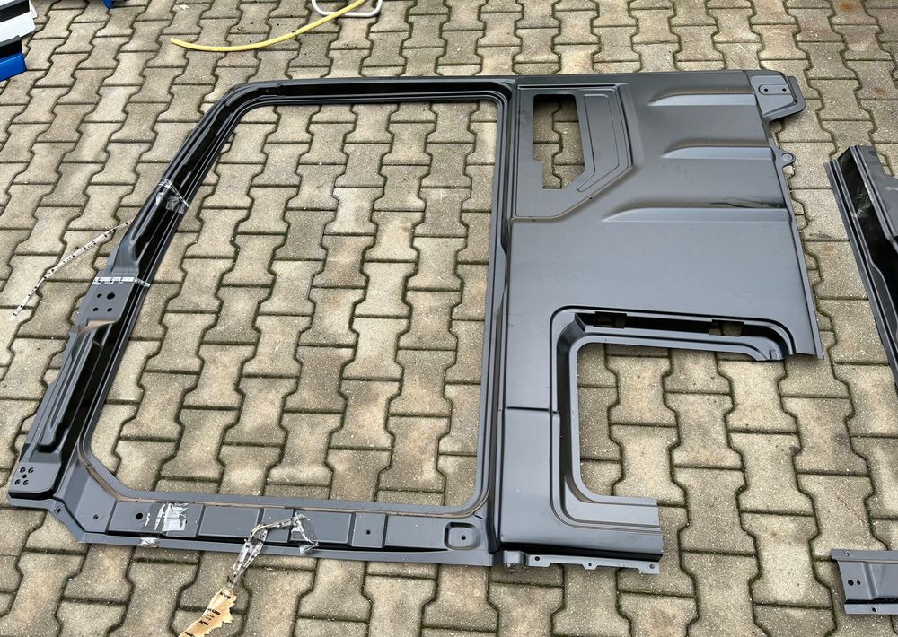 Poszycie kabiny MAN TG3 TGX nowy model ćwiartki bok kabiny - Karoserija i eksterijer za Kamion: slika Poszycie kabiny MAN TG3 TGX nowy model ćwiartki bok kabiny - Karoserija i eksterijer za Kamion Poszycie kabiny MAN TG3 TGX nowy model ćwiartki bok kabiny - Karoserija i eksterijer za Kamion: slika Poszycie kabiny MAN TG3 TGX nowy model ćwiartki bok kabiny - Karoserija i eksterijer za Kamion