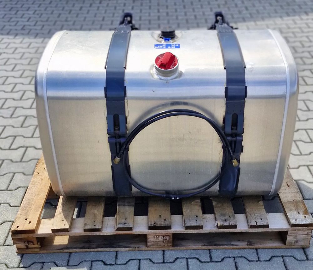 SCANIA R S ZBIORNIK PALIWA 395L NOWY - Spremnik goriva za Kamion: slika SCANIA R S ZBIORNIK PALIWA 395L NOWY - Spremnik goriva za Kamion SCANIA R S ZBIORNIK PALIWA 395L NOWY - Spremnik goriva za Kamion: slika SCANIA R S ZBIORNIK PALIWA 395L NOWY - Spremnik goriva za Kamion