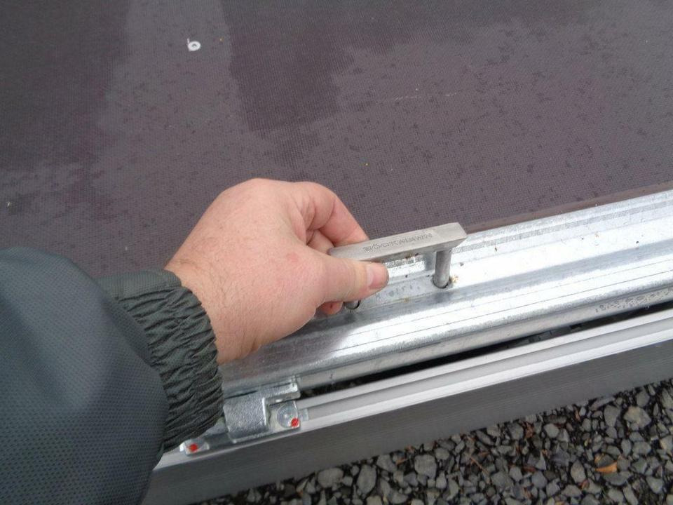 Böckmann PKW-Anhänger , 2,0 to. Hochlader, 100 km/h - Prikolica plato/ Otvoreni sanduk: slika Böckmann PKW-Anhänger , 2,0 to. Hochlader, 100 km/h - Prikolica plato/ Otvoreni sanduk Böckmann PKW-Anhänger , 2,0 to. Hochlader, 100 km/h - Prikolica plato/ Otvoreni sanduk: slika Böckmann PKW-Anhänger , 2,0 to. Hochlader, 100 km/h - Prikolica plato/ Otvoreni sanduk