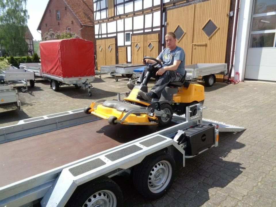 Prikolica za radne strojeve Böckmann PKW-Anhänger, Baumaschinentransporter, 2,7 to. 100 km/h: slika Prikolica za radne strojeve Böckmann PKW-Anhänger, Baumaschinentransporter, 2,7 to. 100 km/h