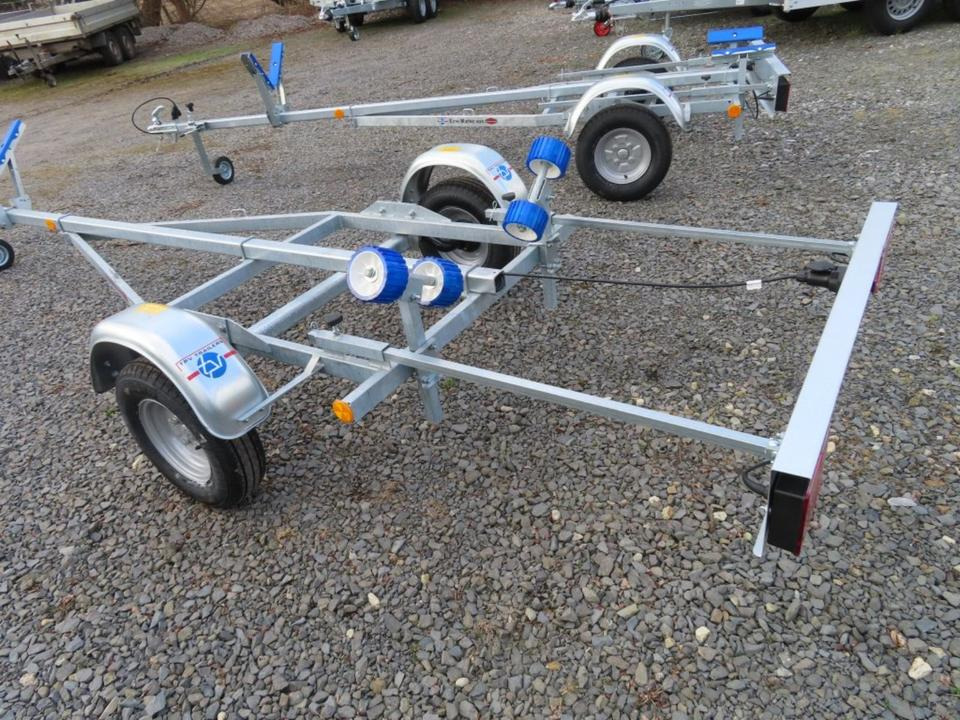 Böckmann, TPV-Bootstrailer, 550 - Prikolica za plovila: slika Böckmann, TPV-Bootstrailer, 550 - Prikolica za plovila Böckmann, TPV-Bootstrailer, 550 - Prikolica za plovila: slika Böckmann, TPV-Bootstrailer, 550 - Prikolica za plovila