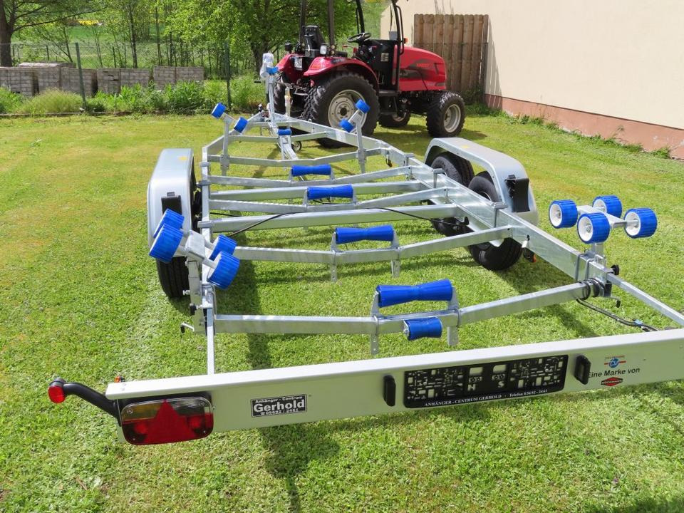 Böckmann - TPV PKW Anhänger Bootstrailer 2,7 to. Bootsanhänger - Prikolica za plovila: slika Böckmann - TPV PKW Anhänger Bootstrailer 2,7 to. Bootsanhänger - Prikolica za plovila Böckmann - TPV PKW Anhänger Bootstrailer 2,7 to. Bootsanhänger - Prikolica za plovila: slika Böckmann - TPV PKW Anhänger Bootstrailer 2,7 to. Bootsanhänger - Prikolica za plovila