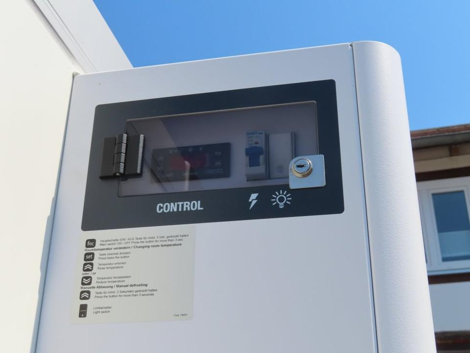 PKW Anhänger, Böckmann, Kühlkoffer,2,7 to. sofort - Prikolica hladnjača: slika PKW Anhänger, Böckmann, Kühlkoffer,2,7 to. sofort - Prikolica hladnjača PKW Anhänger, Böckmann, Kühlkoffer,2,7 to. sofort - Prikolica hladnjača: slika PKW Anhänger, Böckmann, Kühlkoffer,2,7 to. sofort - Prikolica hladnjača