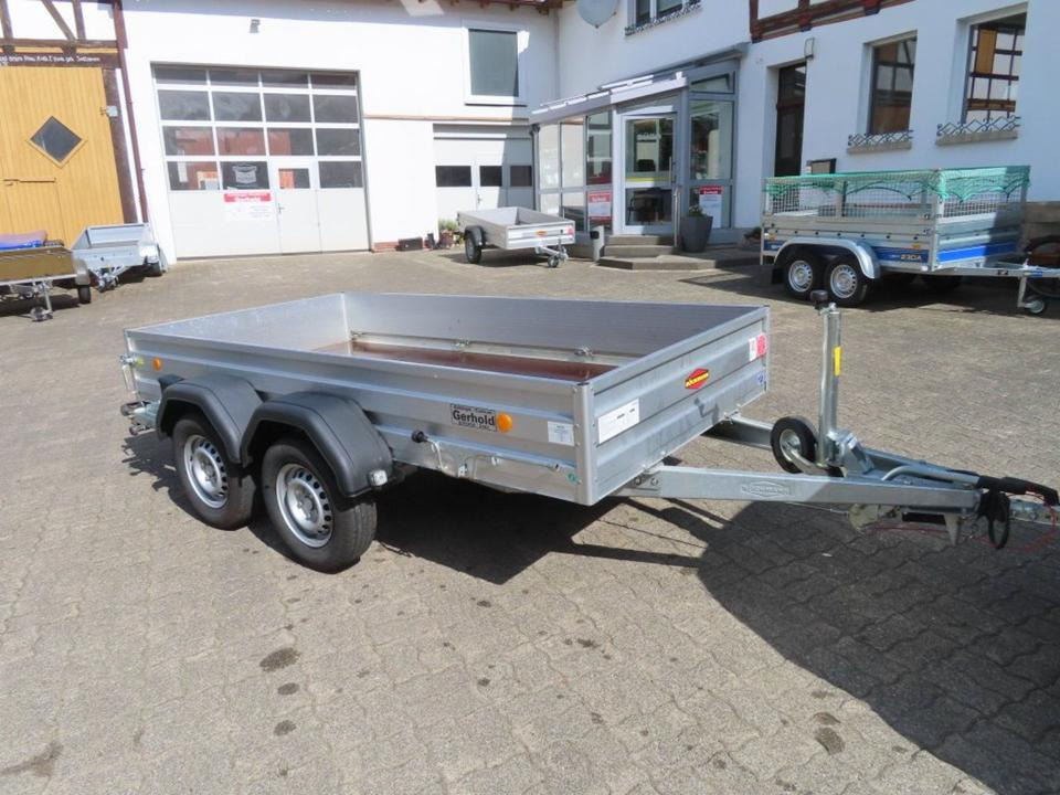 PKW-Anhänger Tieflader Mieten Leihen Transport - Prikolica plato/ Otvoreni sanduk: slika PKW-Anhänger Tieflader Mieten Leihen Transport - Prikolica plato/ Otvoreni sanduk PKW-Anhänger Tieflader Mieten Leihen Transport - Prikolica plato/ Otvoreni sanduk: slika PKW-Anhänger Tieflader Mieten Leihen Transport - Prikolica plato/ Otvoreni sanduk