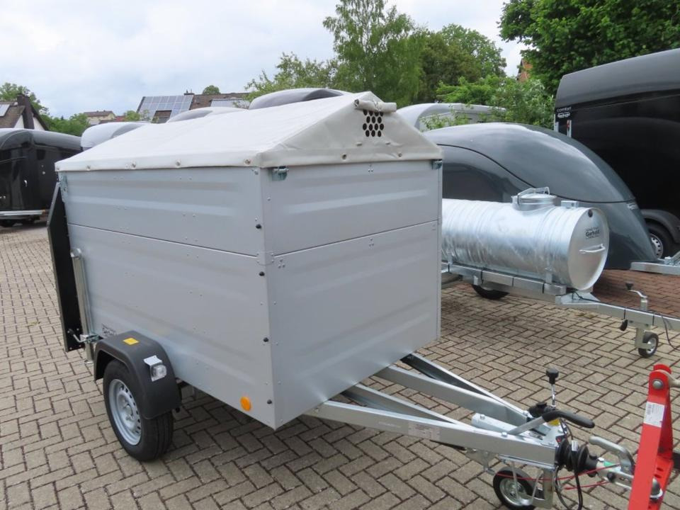 TPV Kleinviehanhänger 1,0t Flügeltür Viehanhänger Ziegen Schafe - Prikolica za prijevoz stoke: slika TPV Kleinviehanhänger 1,0t Flügeltür Viehanhänger Ziegen Schafe - Prikolica za prijevoz stoke TPV Kleinviehanhänger 1,0t Flügeltür Viehanhänger Ziegen Schafe - Prikolica za prijevoz stoke: slika TPV Kleinviehanhänger 1,0t Flügeltür Viehanhänger Ziegen Schafe - Prikolica za prijevoz stoke