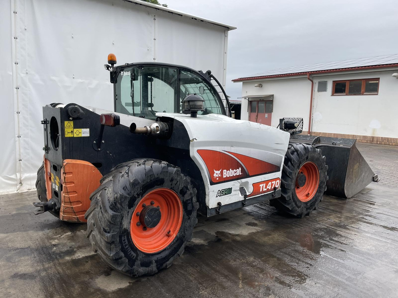 Bobcat TL470XHF - Teleskopski rukovatelj: slika Bobcat TL470XHF - Teleskopski rukovatelj Bobcat TL470XHF - Teleskopski rukovatelj: slika Bobcat TL470XHF - Teleskopski rukovatelj
