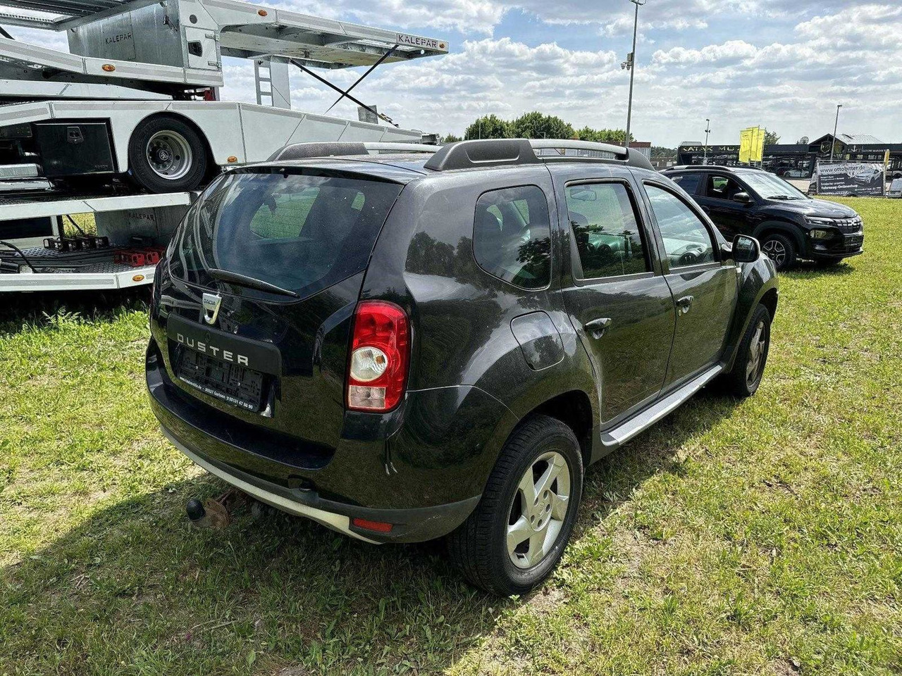 Dacia Duster 1.6 LAUREATE +ZAHNRIEMEN GERISSEN+ - SUV: slika Dacia Duster 1.6 LAUREATE +ZAHNRIEMEN GERISSEN+ - SUV Dacia Duster 1.6 LAUREATE +ZAHNRIEMEN GERISSEN+ - SUV: slika Dacia Duster 1.6 LAUREATE +ZAHNRIEMEN GERISSEN+ - SUV