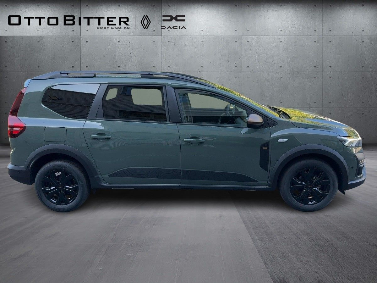 Dacia Jogger Extreme TCe110 5-Sitze CITY-PAKET/NAVI - Karavan: slika Dacia Jogger Extreme TCe110 5-Sitze CITY-PAKET/NAVI - Karavan Dacia Jogger Extreme TCe110 5-Sitze CITY-PAKET/NAVI - Karavan: slika Dacia Jogger Extreme TCe110 5-Sitze CITY-PAKET/NAVI - Karavan