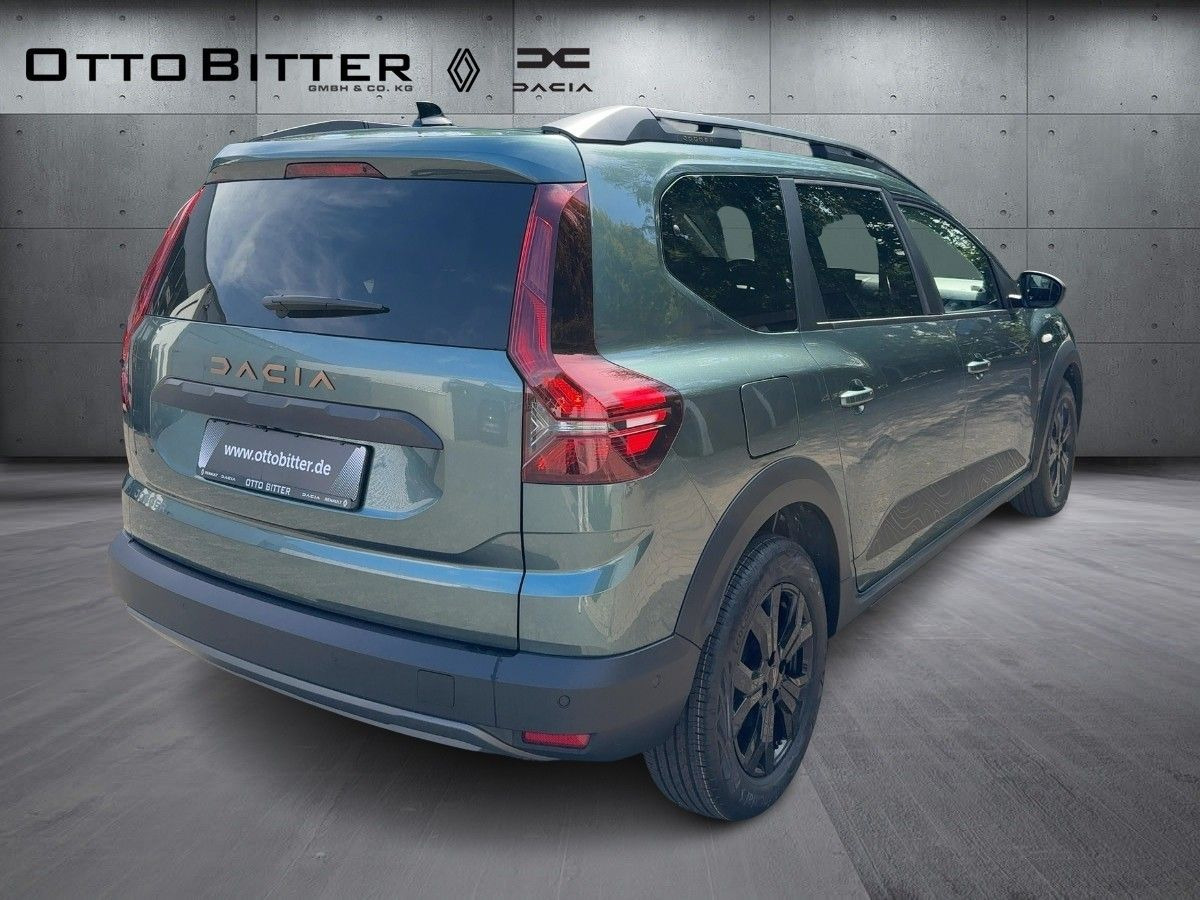 Dacia Jogger Extreme TCe110 7-Sitze CITY-PAKET/NAVI - Karavan: slika Dacia Jogger Extreme TCe110 7-Sitze CITY-PAKET/NAVI - Karavan Dacia Jogger Extreme TCe110 7-Sitze CITY-PAKET/NAVI - Karavan: slika Dacia Jogger Extreme TCe110 7-Sitze CITY-PAKET/NAVI - Karavan