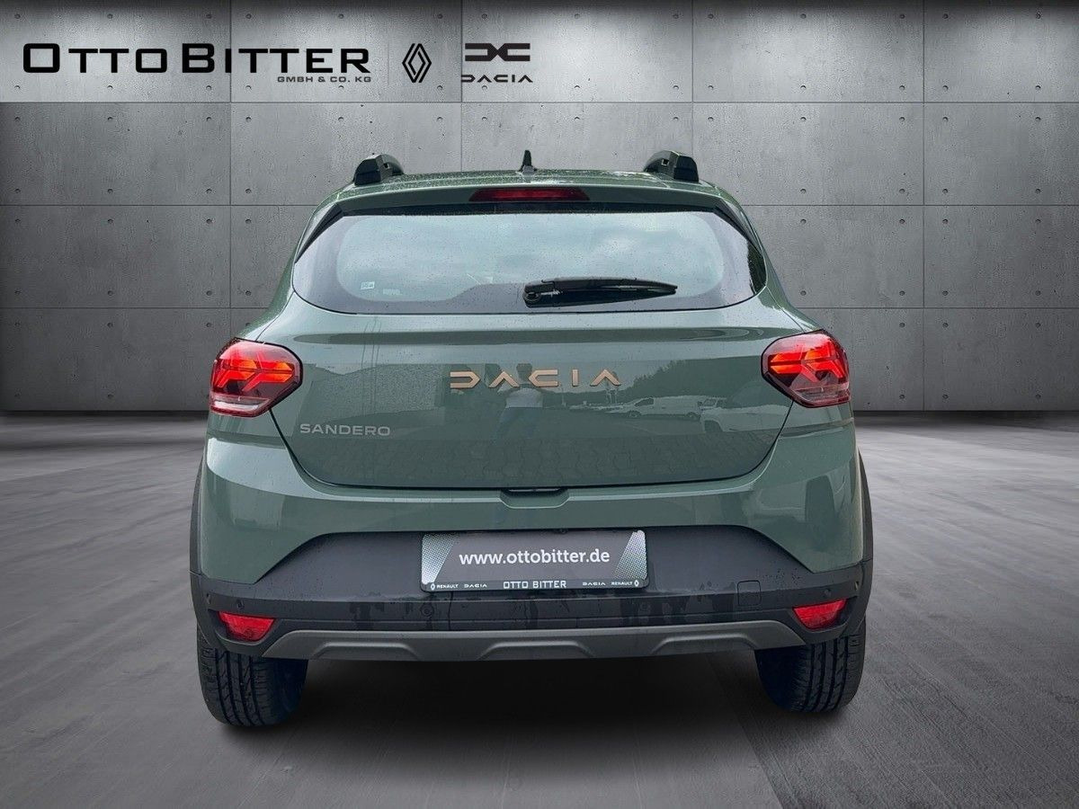 Dacia Sandero Stepway Extreme TCe110 CITY-PAKET - Limuzina: slika Dacia Sandero Stepway Extreme TCe110 CITY-PAKET - Limuzina Dacia Sandero Stepway Extreme TCe110 CITY-PAKET - Limuzina: slika Dacia Sandero Stepway Extreme TCe110 CITY-PAKET - Limuzina