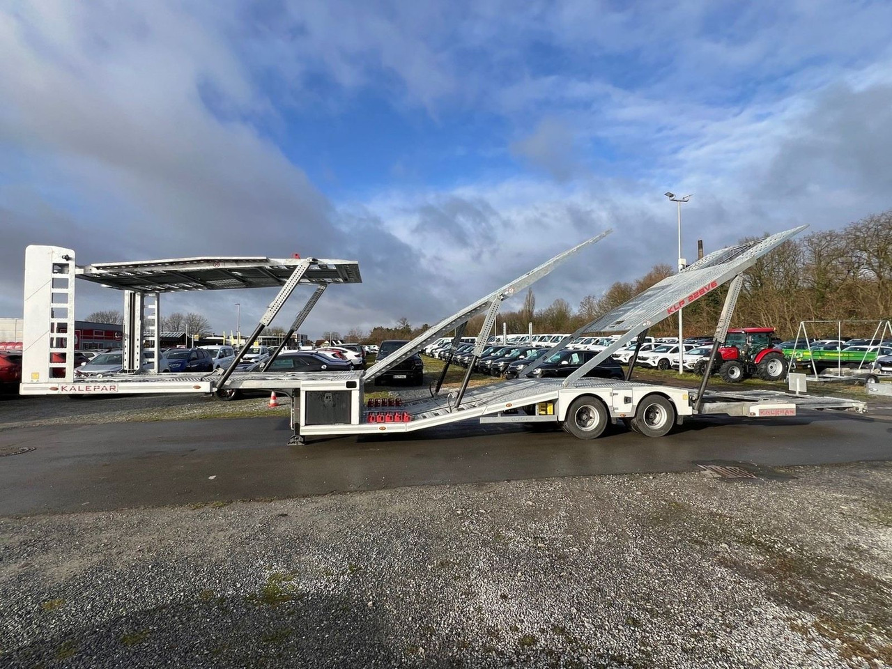 KALEPAR KLP228V6 6er-Autotransporter VDI2700 - Poluprikolica za prijevoz automobila: slika KALEPAR KLP228V6 6er-Autotransporter VDI2700 - Poluprikolica za prijevoz automobila KALEPAR KLP228V6 6er-Autotransporter VDI2700 - Poluprikolica za prijevoz automobila: slika KALEPAR KLP228V6 6er-Autotransporter VDI2700 - Poluprikolica za prijevoz automobila