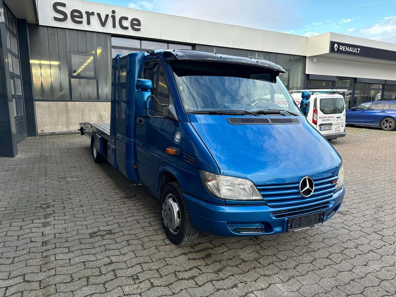 Mercedes-Benz Sprinter 2.7 CDI ABSCHLEPPWAGEN SCHLAFKABINE - Autotransporter: slika Mercedes-Benz Sprinter 2.7 CDI ABSCHLEPPWAGEN SCHLAFKABINE - Autotransporter Mercedes-Benz Sprinter 2.7 CDI ABSCHLEPPWAGEN SCHLAFKABINE - Autotransporter: slika Mercedes-Benz Sprinter 2.7 CDI ABSCHLEPPWAGEN SCHLAFKABINE - Autotransporter