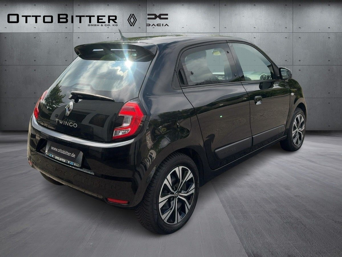 Renault Twingo SCe65 ZEN GANZJAHRESREIFEN/KLIMA - Automobil: slika Renault Twingo SCe65 ZEN GANZJAHRESREIFEN/KLIMA - Automobil Renault Twingo SCe65 ZEN GANZJAHRESREIFEN/KLIMA - Automobil: slika Renault Twingo SCe65 ZEN GANZJAHRESREIFEN/KLIMA - Automobil