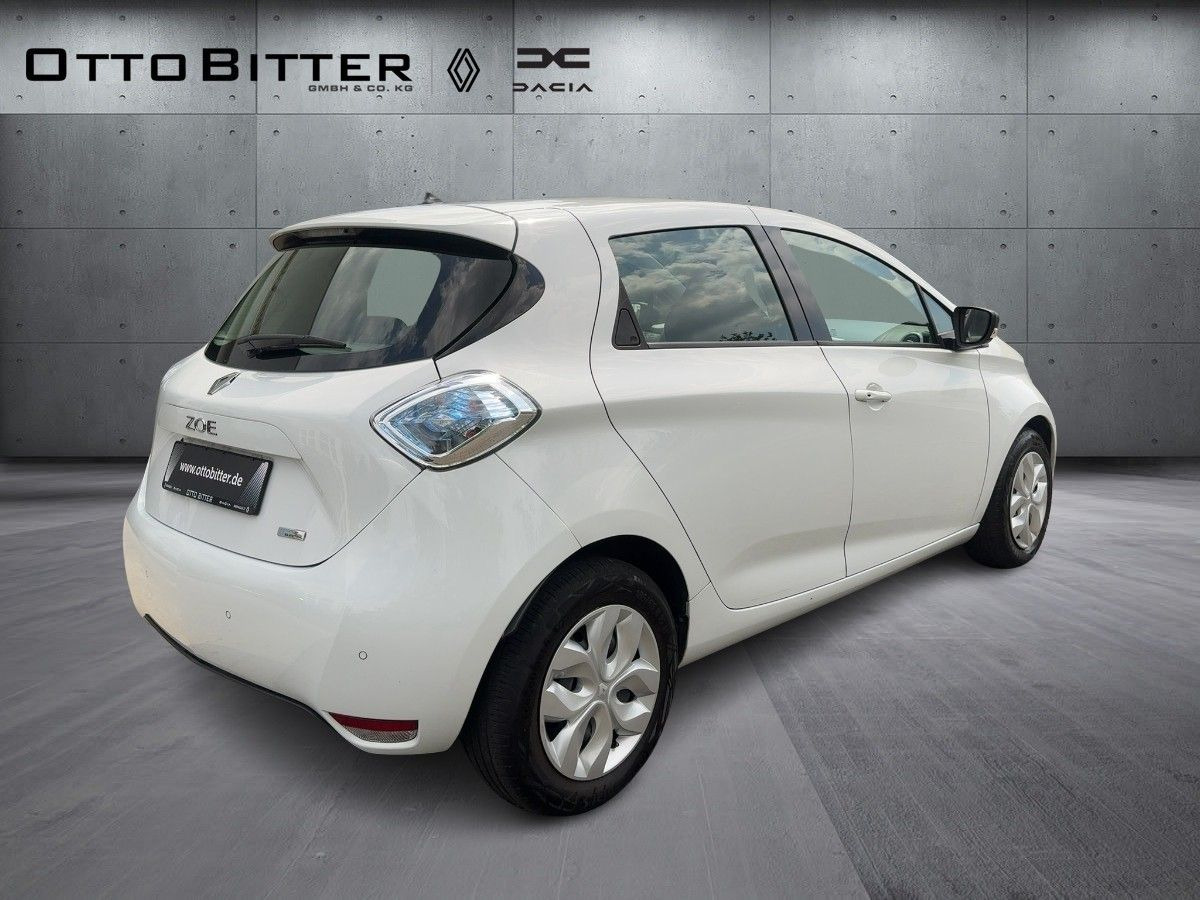 Renault ZOE LIFE Batteriemiete Z.E.40 (41kWh) - Automobil: slika Renault ZOE LIFE Batteriemiete Z.E.40 (41kWh) - Automobil Renault ZOE LIFE Batteriemiete Z.E.40 (41kWh) - Automobil: slika Renault ZOE LIFE Batteriemiete Z.E.40 (41kWh) - Automobil
