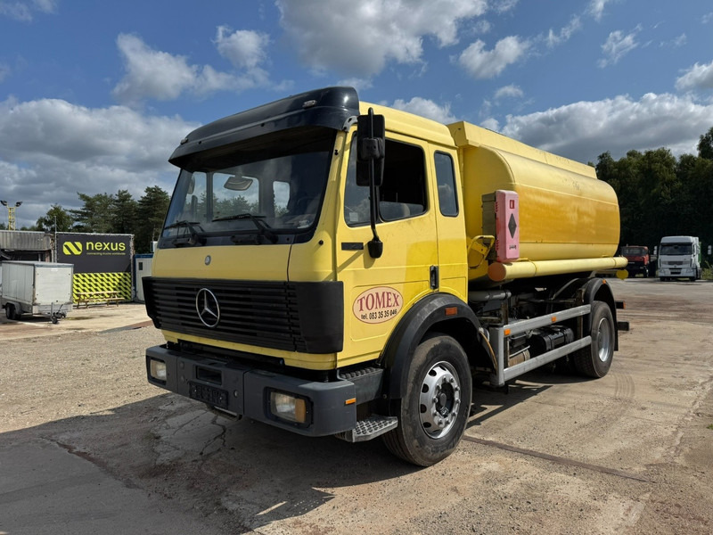 Mercedes-Benz SK 1726 (13.000L / 2 COMPARTIMENTS / GRAND PONT / LAMES / V8) - Kamion cisterna: slika Mercedes-Benz SK 1726 (13.000L / 2 COMPARTIMENTS / GRAND PONT / LAMES / V8) - Kamion cisterna Mercedes-Benz SK 1726 (13.000L / 2 COMPARTIMENTS / GRAND PONT / LAMES / V8) - Kamion cisterna: slika Mercedes-Benz SK 1726 (13.000L / 2 COMPARTIMENTS / GRAND PONT / LAMES / V8) - Kamion cisterna