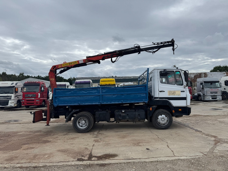 Mercedes-Benz SK 917 (STEEL SUSPENSION / PARLFINGER CRANE / AUXILIARY / 6 CYLINDER WITH MANUAL PUMP) - Kiper, Kamion s kranom: slika Mercedes-Benz SK 917 (STEEL SUSPENSION / PARLFINGER CRANE / AUXILIARY / 6 CYLINDER WITH MANUAL PUMP) - Kiper, Kamion s kranom Mercedes-Benz SK 917 (STEEL SUSPENSION / PARLFINGER CRANE / AUXILIARY / 6 CYLINDER WITH MANUAL PUMP) - Kiper, Kamion s kranom: slika Mercedes-Benz SK 917 (STEEL SUSPENSION / PARLFINGER CRANE / AUXILIARY / 6 CYLINDER WITH MANUAL PUMP) - Kiper, Kamion s kranom
