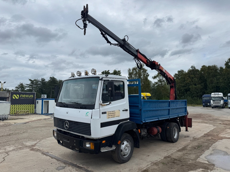 Mercedes-Benz SK 917 (STEEL SUSPENSION / PARLFINGER CRANE / AUXILIARY / 6 CYLINDER WITH MANUAL PUMP) - Kiper, Kamion s kranom: slika Mercedes-Benz SK 917 (STEEL SUSPENSION / PARLFINGER CRANE / AUXILIARY / 6 CYLINDER WITH MANUAL PUMP) - Kiper, Kamion s kranom Mercedes-Benz SK 917 (STEEL SUSPENSION / PARLFINGER CRANE / AUXILIARY / 6 CYLINDER WITH MANUAL PUMP) - Kiper, Kamion s kranom: slika Mercedes-Benz SK 917 (STEEL SUSPENSION / PARLFINGER CRANE / AUXILIARY / 6 CYLINDER WITH MANUAL PUMP) - Kiper, Kamion s kranom