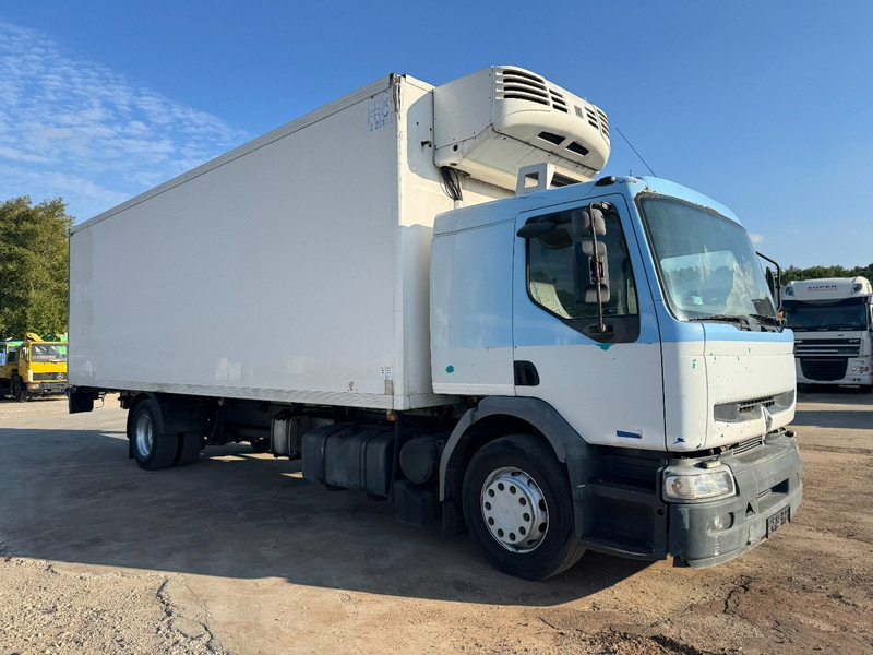 Renault Premium 270 (BOITE MANUELLE / MANUAL GEARBOX / 8.7 METER BOX) - Kamion sandučar: slika Renault Premium 270 (BOITE MANUELLE / MANUAL GEARBOX / 8.7 METER BOX) - Kamion sandučar Renault Premium 270 (BOITE MANUELLE / MANUAL GEARBOX / 8.7 METER BOX) - Kamion sandučar: slika Renault Premium 270 (BOITE MANUELLE / MANUAL GEARBOX / 8.7 METER BOX) - Kamion sandučar