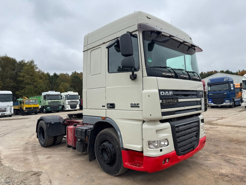 DAF 105 XF 460 Space Cab (MANUAL GEARBOX / BOITE MANUELLE / PTO / HYDRAULIQUE POUR BENNE) - Tegljač: slika DAF 105 XF 460 Space Cab (MANUAL GEARBOX / BOITE MANUELLE / PTO / HYDRAULIQUE POUR BENNE) - Tegljač DAF 105 XF 460 Space Cab (MANUAL GEARBOX / BOITE MANUELLE / PTO / HYDRAULIQUE POUR BENNE) - Tegljač: slika DAF 105 XF 460 Space Cab (MANUAL GEARBOX / BOITE MANUELLE / PTO / HYDRAULIQUE POUR BENNE) - Tegljač