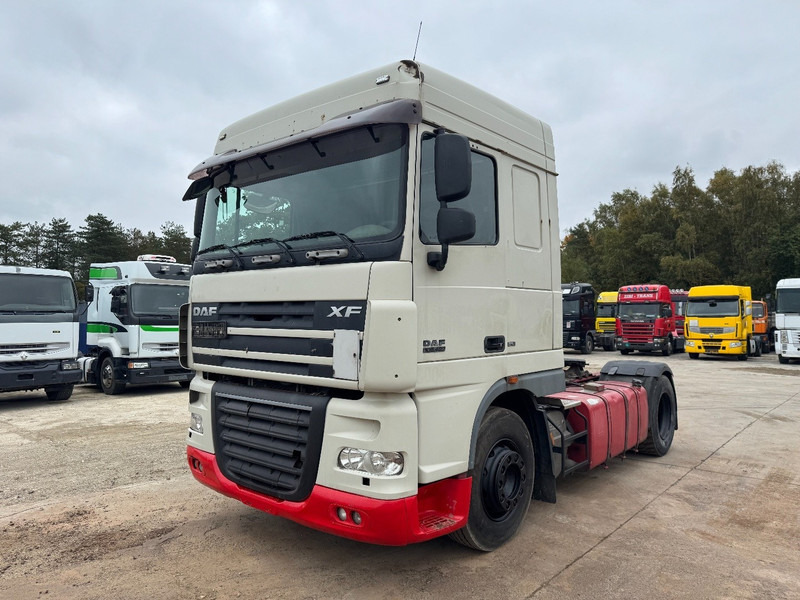 DAF 105 XF 460 Space Cab (MANUAL GEARBOX / BOITE MANUELLE / PTO / HYDRAULIQUE POUR BENNE) - Tegljač: slika DAF 105 XF 460 Space Cab (MANUAL GEARBOX / BOITE MANUELLE / PTO / HYDRAULIQUE POUR BENNE) - Tegljač DAF 105 XF 460 Space Cab (MANUAL GEARBOX / BOITE MANUELLE / PTO / HYDRAULIQUE POUR BENNE) - Tegljač: slika DAF 105 XF 460 Space Cab (MANUAL GEARBOX / BOITE MANUELLE / PTO / HYDRAULIQUE POUR BENNE) - Tegljač