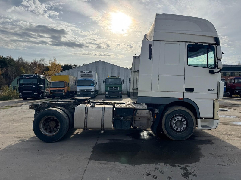 DAF 105 XF 460 Super Space Cab (MANUAL GEARBOX / BOITE MANUELLE) - Tegljač: slika DAF 105 XF 460 Super Space Cab (MANUAL GEARBOX / BOITE MANUELLE) - Tegljač DAF 105 XF 460 Super Space Cab (MANUAL GEARBOX / BOITE MANUELLE) - Tegljač: slika DAF 105 XF 460 Super Space Cab (MANUAL GEARBOX / BOITE MANUELLE) - Tegljač
