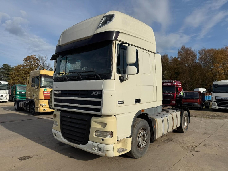 DAF 105 XF 460 Super Space Cab (MANUAL GEARBOX / BOITE MANUELLE) - Tegljač: slika DAF 105 XF 460 Super Space Cab (MANUAL GEARBOX / BOITE MANUELLE) - Tegljač DAF 105 XF 460 Super Space Cab (MANUAL GEARBOX / BOITE MANUELLE) - Tegljač: slika DAF 105 XF 460 Super Space Cab (MANUAL GEARBOX / BOITE MANUELLE) - Tegljač