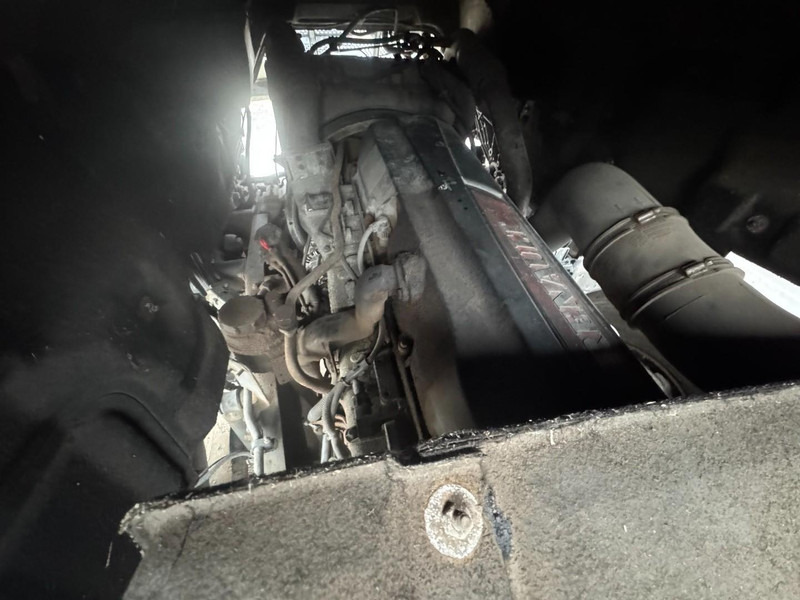 Tegljač Renault Premium 450 DXI (VERY NICE CONDITION / TRES BON ETAT): slika Tegljač Renault Premium 450 DXI (VERY NICE CONDITION / TRES BON ETAT) Tegljač Renault Premium 450 DXI (VERY NICE CONDITION / TRES BON ETAT): slika Tegljač Renault Premium 450 DXI (VERY NICE CONDITION / TRES BON ETAT)